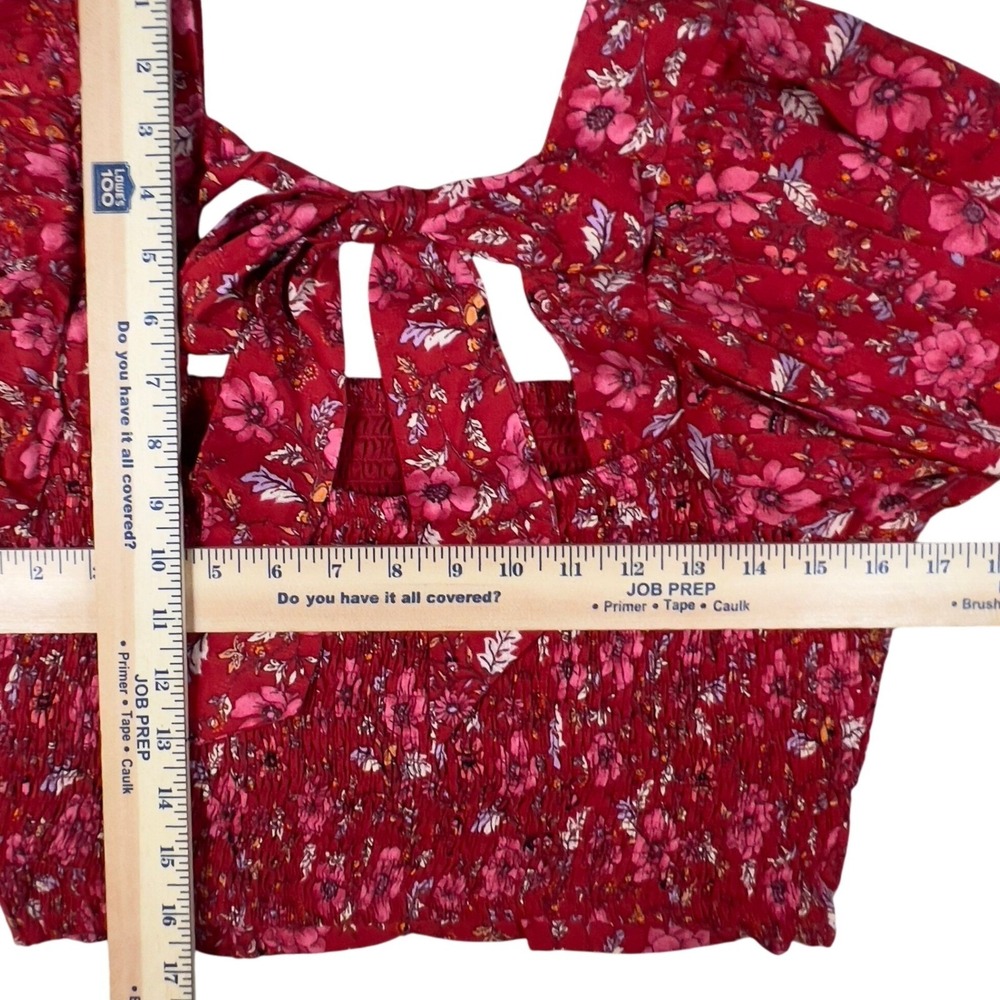 Band of the Free Joelle Crimson Pink Floral Smocked Crop Top Large Square Neck - Picture 7 of 9